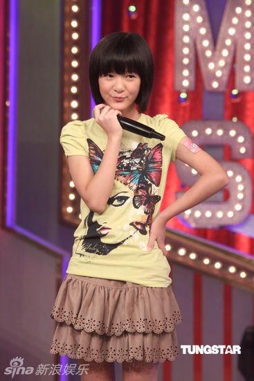 娱乐吃瓜徐娇,从童星到时尚达人,娱乐界的吃瓜女王